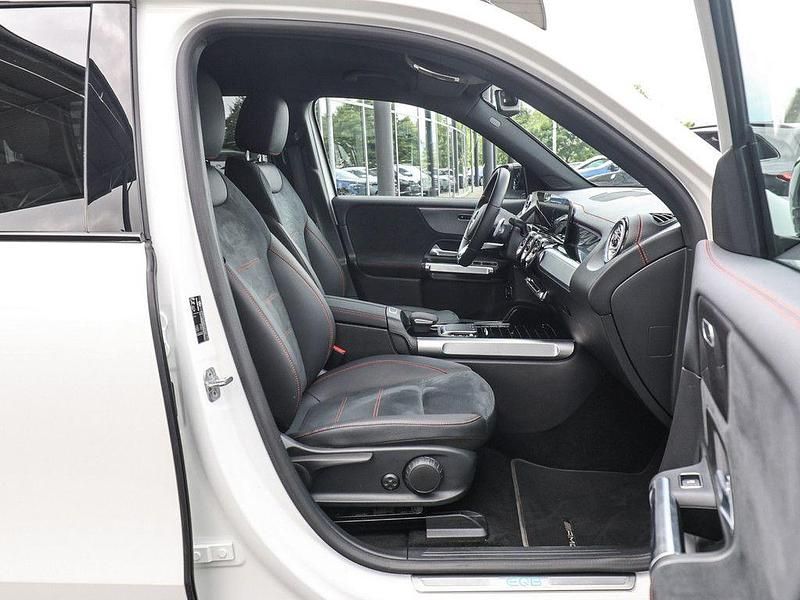 Gebraucht Mercedes EQB300 Advanced Plus 168 kW (229 PS) 2024 Weiss / polarweiß SUV