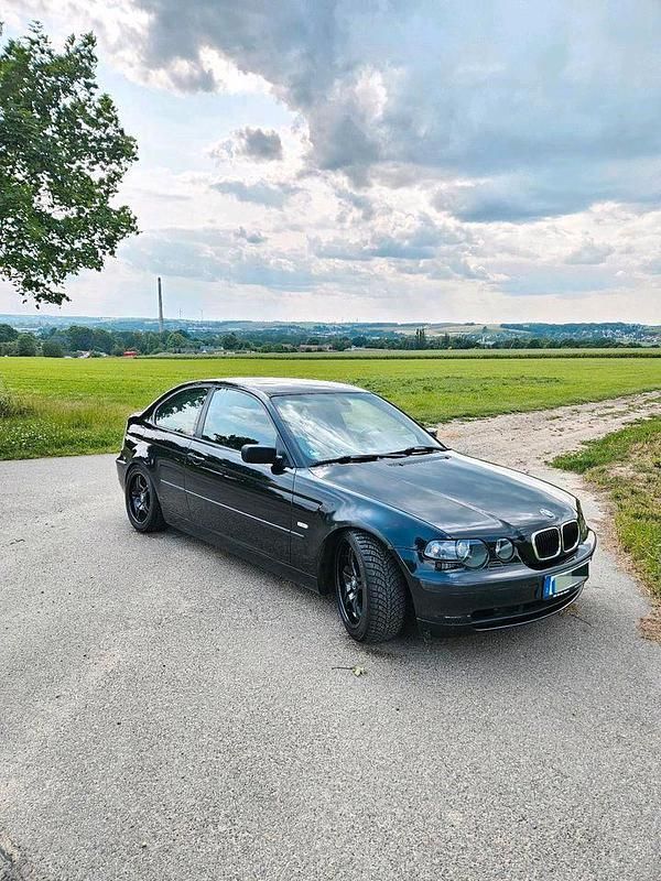 Gebraucht BMW 325 192 PS (141 kW) 2002 Schwarz Coupé