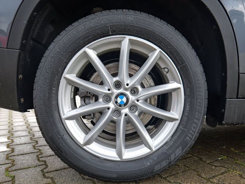 Gebraucht BMW X1 Advantage 192 PS (141 kW) 2016 Mineralgrau metallic SUV