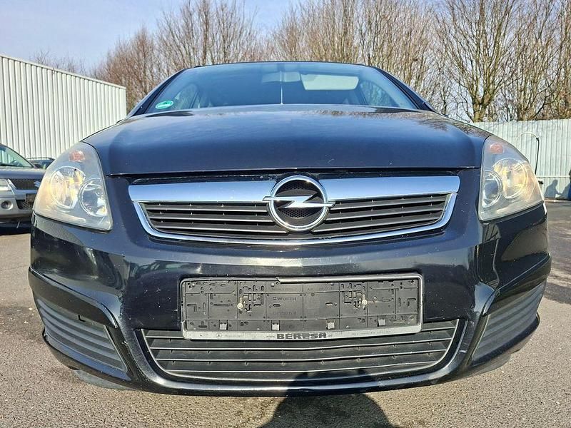 Gebraucht Opel Zafira Catch Me 105 PS (77 kW) 2007 Schwarz Van / Kleinbus