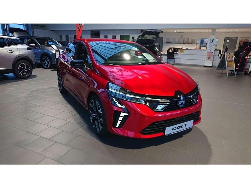 Aurorarot (m) Gebraucht 2023 Mitsubishi Colt Top Limousine | 21.590 € (Fairer Preis) - Bild 1/4
