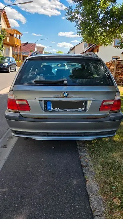 Gebraucht BMW 320 150 PS (110 kW) 2005 Kombi