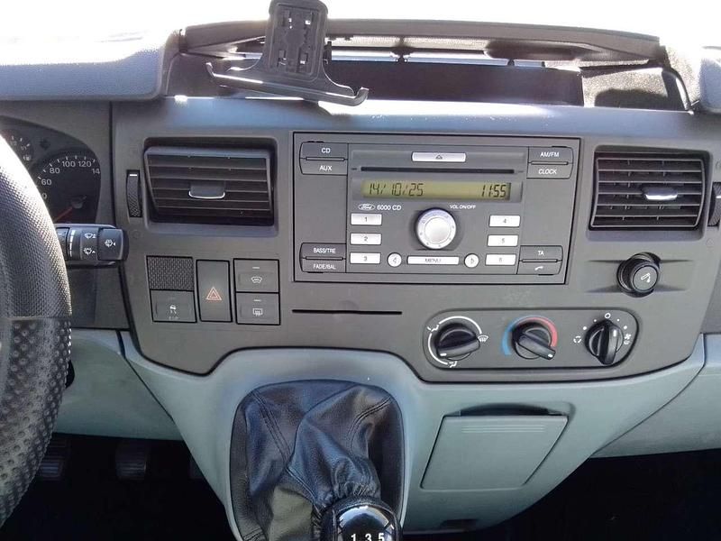 Gebraucht Ford Transit 86 PS (63 kW) 2010 Silber Van / Kleinbus