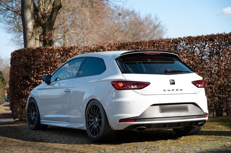 Usata Seat Leon CUPRA 360 CV (264 kW) 2016 Bianco Utilitaria