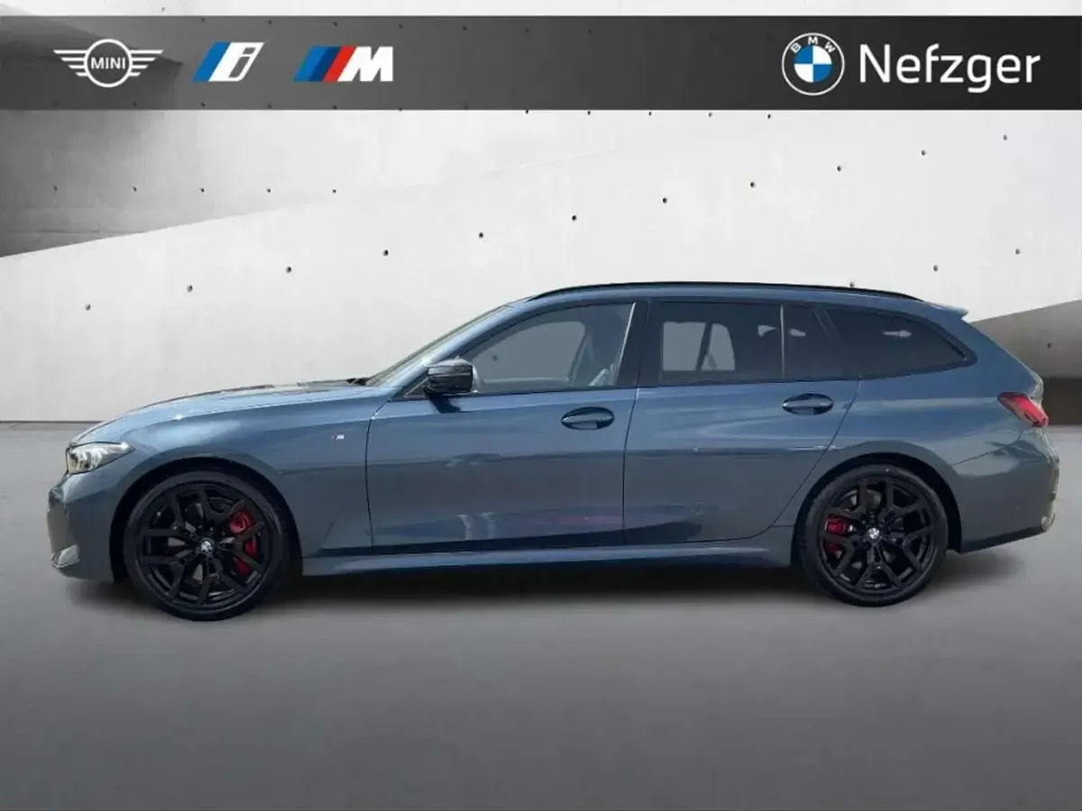 Gebraucht BMW 340 M Sport 374 PS (275 kW) 2025 Arctic race blue Kombi