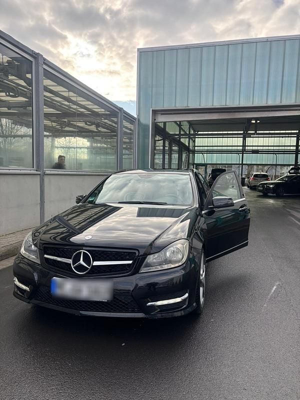 Gebraucht Mercedes C300 Sport Edition 231 PS (169 kW) 2013 Schwarz Limousine
