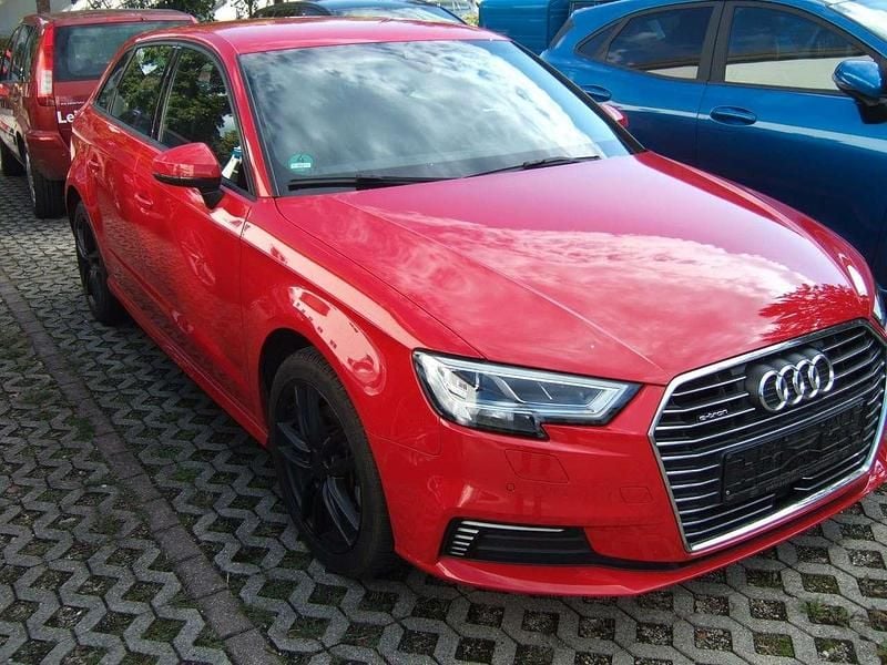 Gebraucht Audi A3 Sport 204 PS (150 kW) 2020 Y1 / y3u Limousine