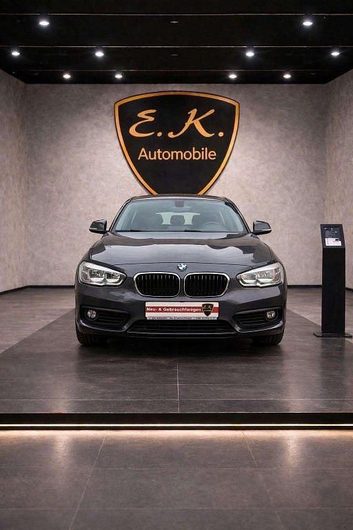 Gebraucht BMW 118 Advantage 136 PS (100 kW) 2018 Grau Kleinwagen