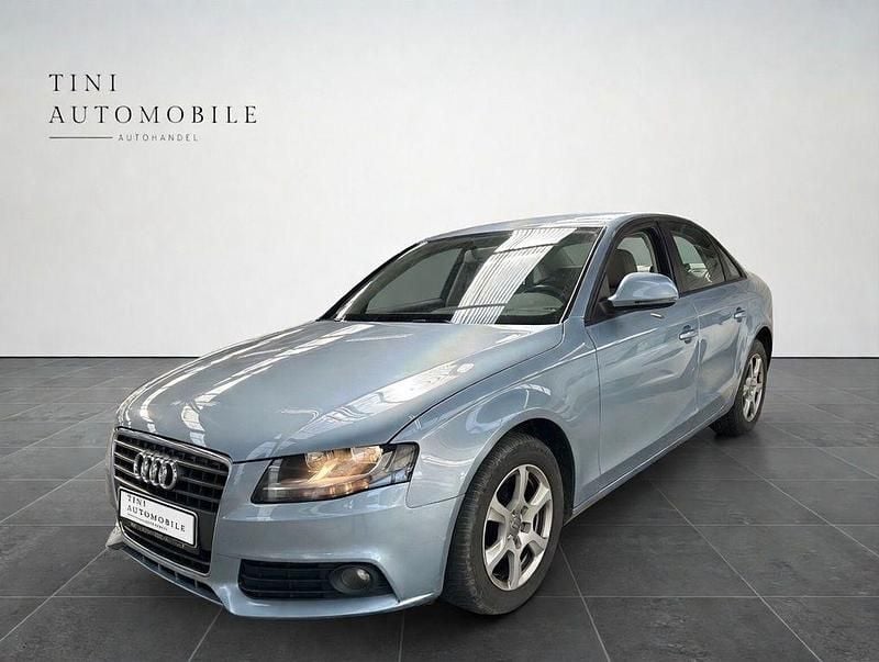 Gebraucht Audi A4 Attraction 120 PS (88 kW) 2008 Blau Limousine