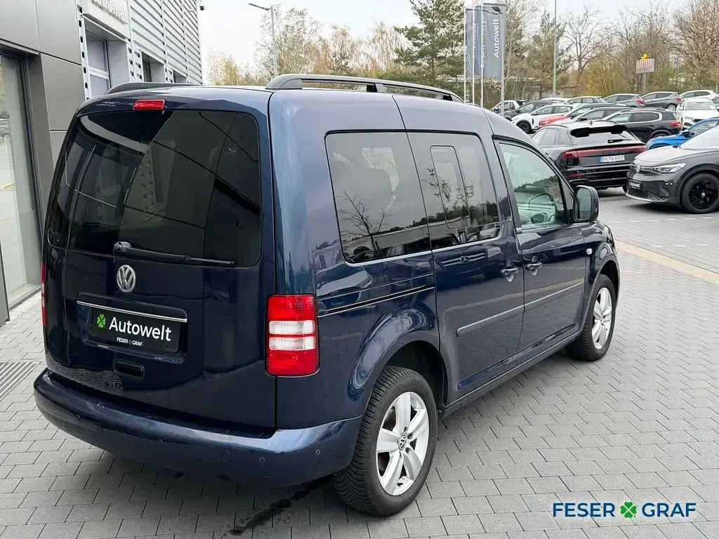Gebraucht VW Caddy Comfortline 105 PS (77 kW) 2013 Night blue metallic Van / Kleinbus