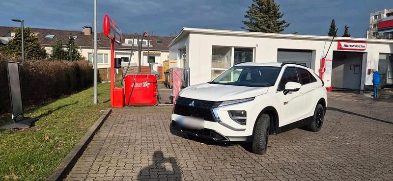 Gebraucht Mitsubishi Eclipse Cross 98 PS (72 kW) 2022 Weiß SUV