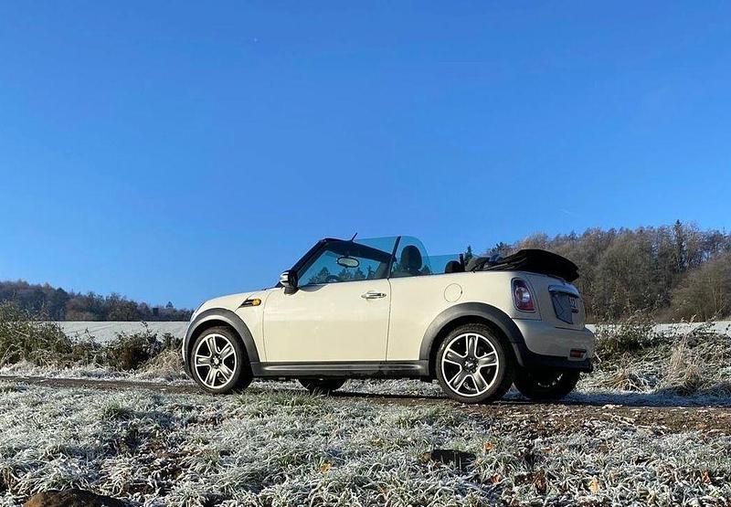 Beige Gebraucht 2010 Mini Cooper Kleinwagen | 8.990 € - Bild 1/4