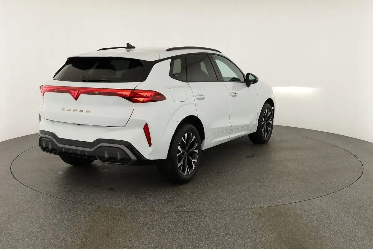 Neu Cupra Terramar 150 PS (110 kW) 2025 Glacial white metallic SUV