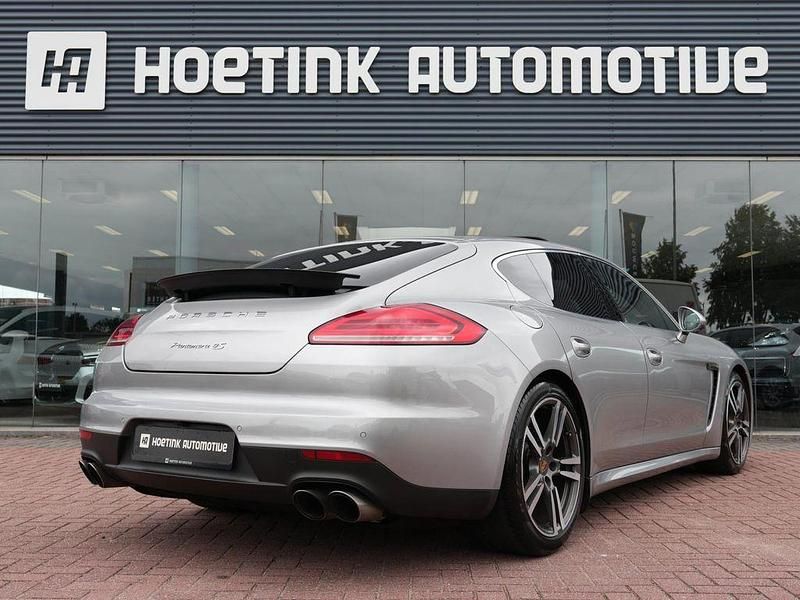 Gebraucht Porsche Panamera 420 PS (308 kW) 2015 Grau Kleinwagen