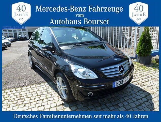 Schwarz Gebraucht 2008 Mercedes B150 Van / Kleinbus | 9.900 € - Bild 1/4