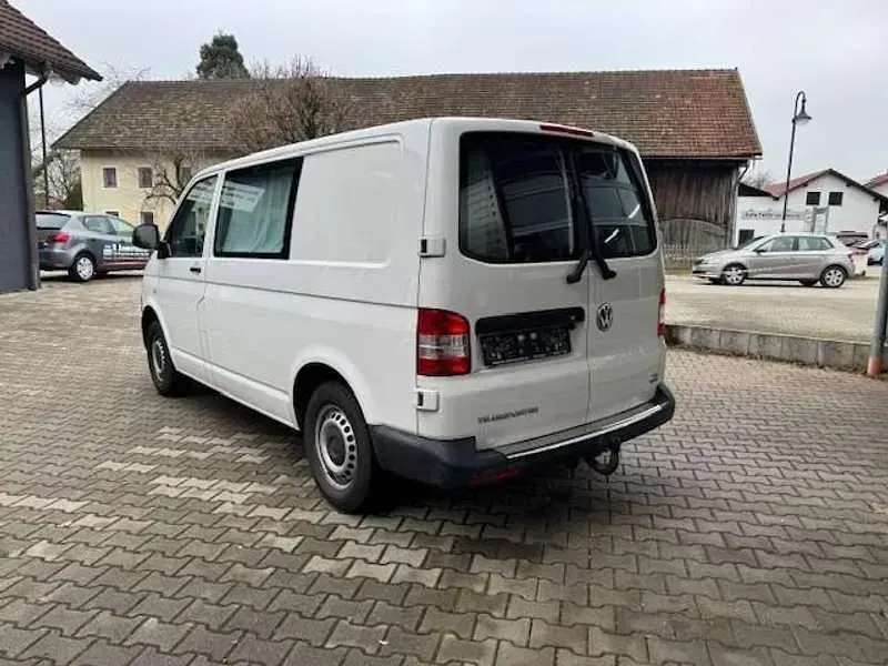 Gebraucht VW T5 114 PS (83 kW) 2014 Van