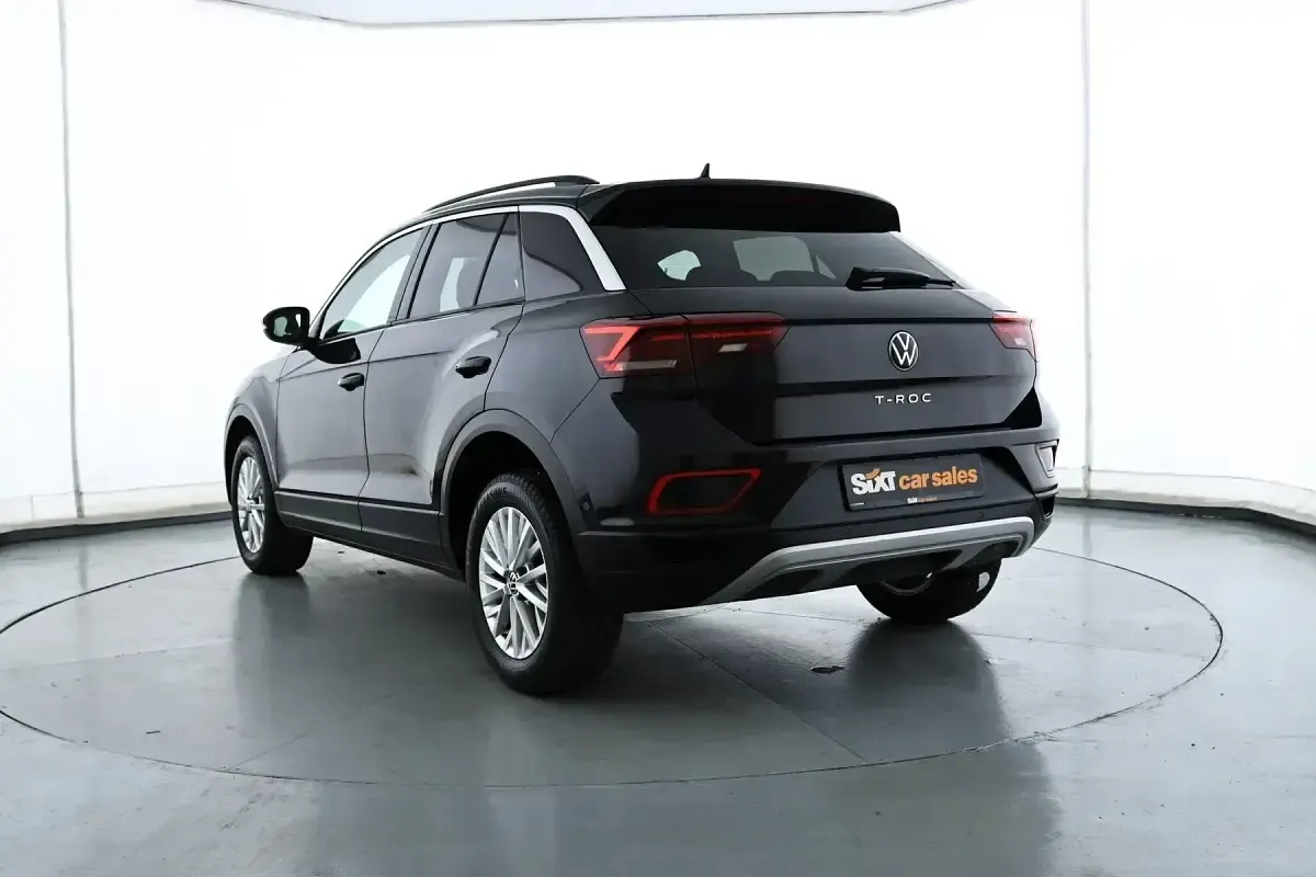 Gebraucht VW T-Roc Life 81 PS (59 kW) 2023 Schwarz SUV