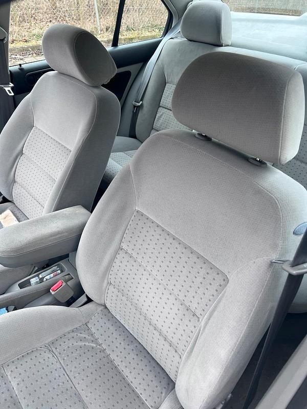 Gebraucht VW Bora 1999 Silber Limousine