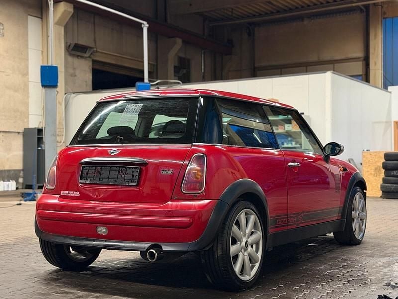 Second-hand Mini Cooper 116 CP (85 kW) 2003 Roșu Hatchback