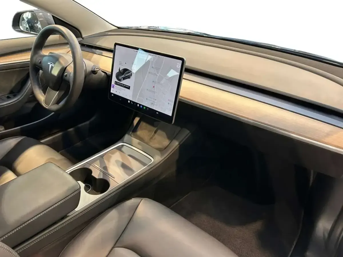 Occasion Tesla Model 3 366 kW (498 ch) 2022 Argent Berline