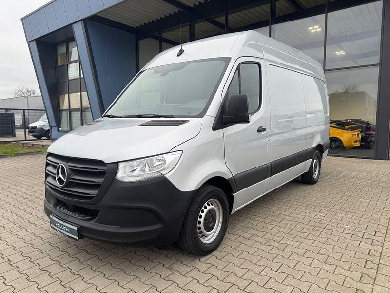 Silber Gebraucht 2021 Mercedes Sprinter Van | 28.590 € (Superpreis) - Bild 1/4