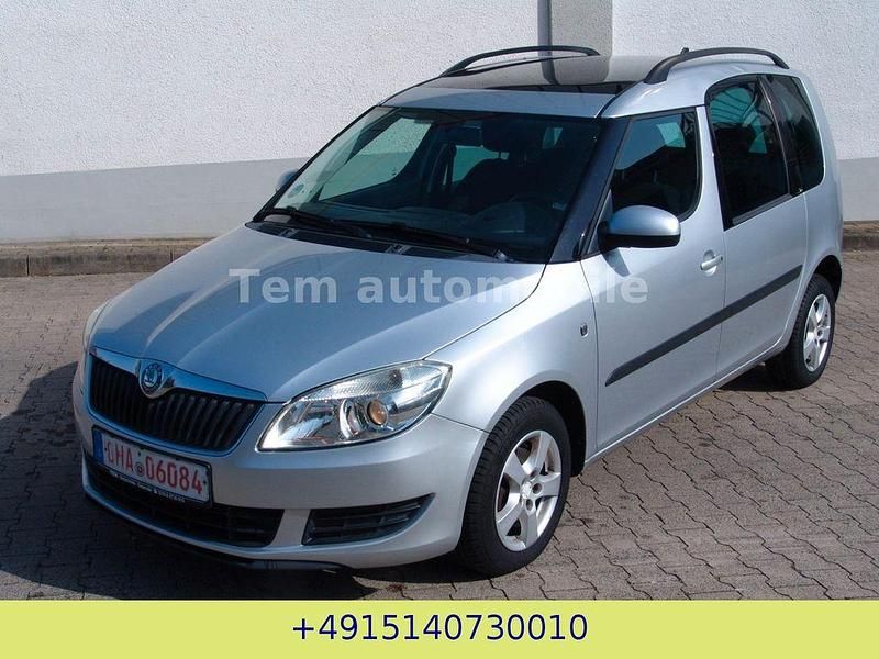 Gebraucht Skoda Roomster Plus Edition 69 PS (50 kW) 2011 Silber Van / Kleinbus
