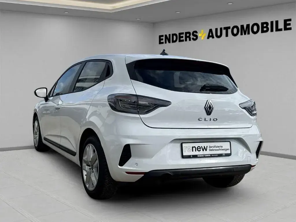 Gebraucht Renault Clio Evolution 67 PS (49 kW) 2024 Weiß Kleinwagen