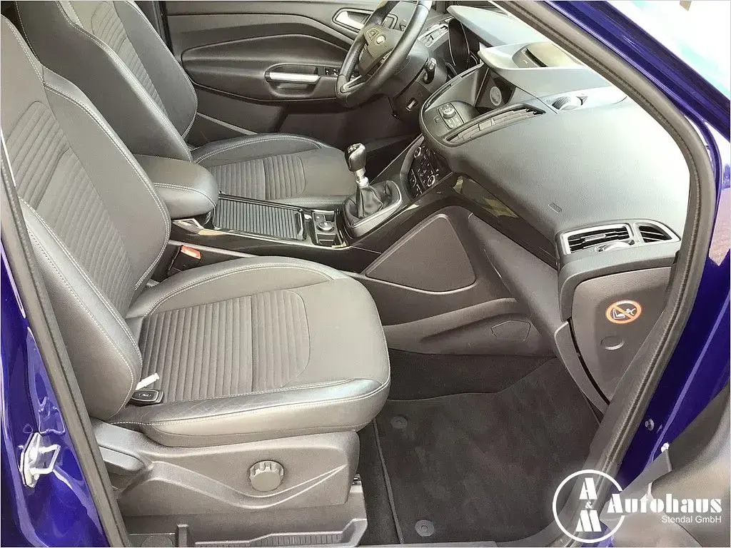 Gebraucht Ford Kuga Titanium 150 PS (110 kW) 2017 Indicblau SUV