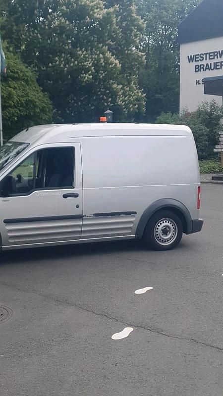 Gebraucht Ford Transit Connect 140 PS (102 kW) 2008 Silber Van / Kleinbus