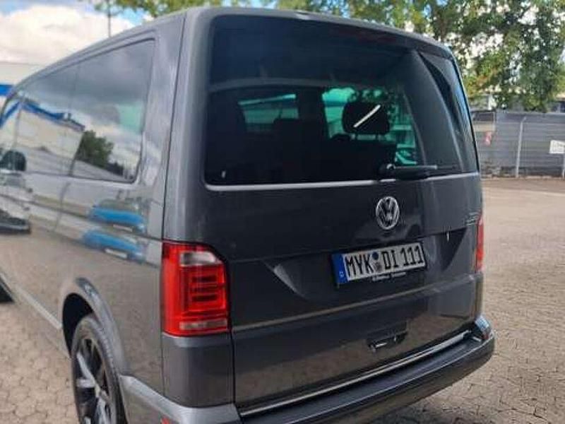 Gebraucht VW T6 Generation Six 204 PS (150 kW) 2017 Grau Van