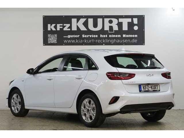 Neu Kia Ceed 140 PS (102 kW) 2025 Kleinwagen