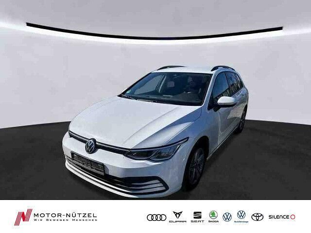 Weiß Gebraucht 2021 VW Golf VIII Life Kombi | 18.930 € (Etwas zu teuer) - Bild 1/2