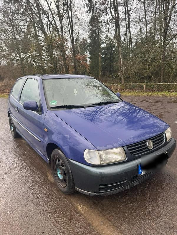 Gebraucht VW Polo 50 PS (36 kW) 1999 Blau Kleinwagen
