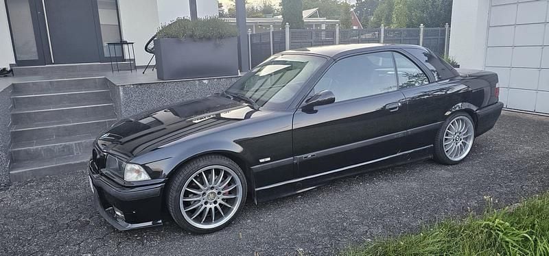 Schwarz Gebraucht 1997 BMW 320 Cabriolet Cabrio | 9.000 € (Fairer Preis) - Bild 1/3