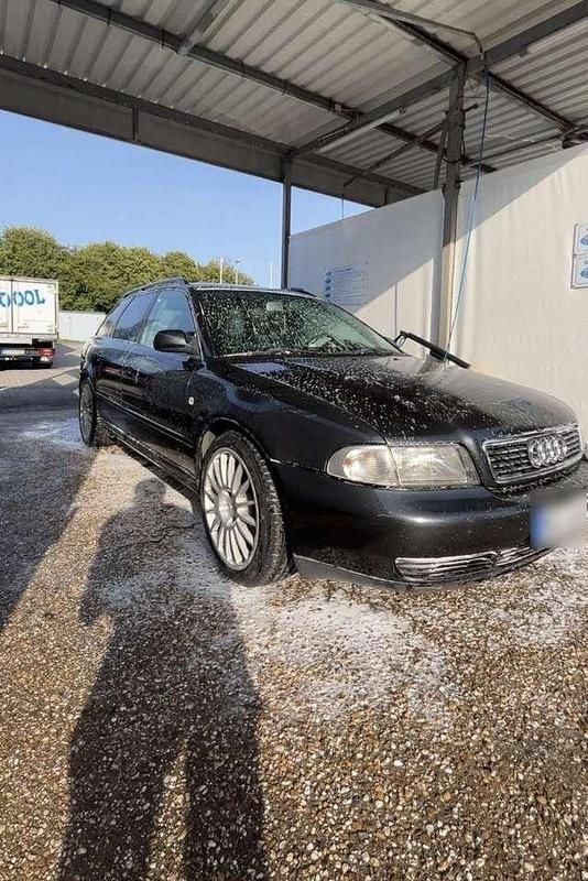 Gebraucht Audi A4 S-Line 125 PS (91 kW) 1998 Kombi