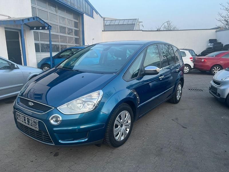 Gebraucht Ford S-MAX Titanium 140 PS (102 kW) 2006 Blau Van / Kleinbus