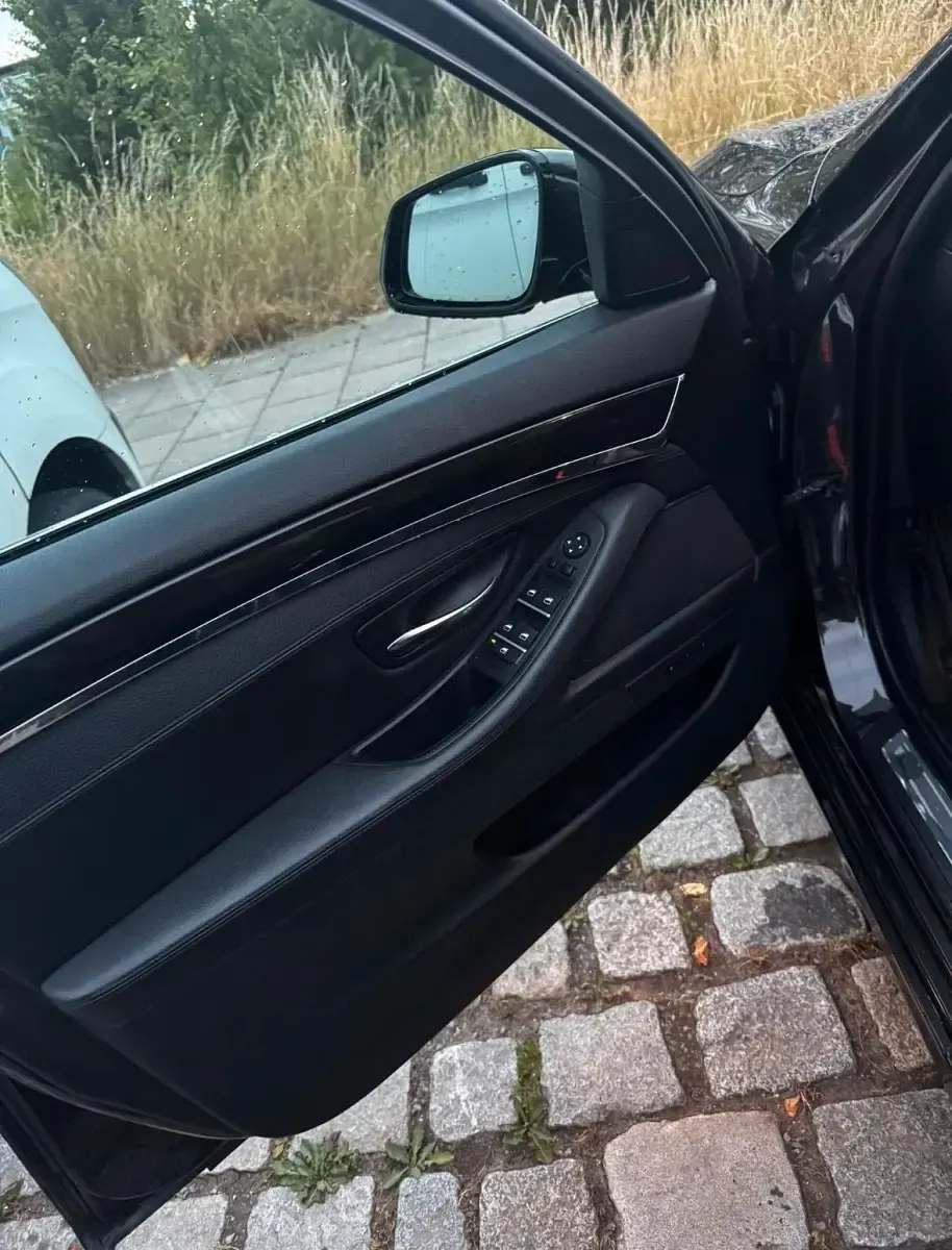Gebraucht BMW 520 Luxury Line 184 PS (135 kW) 2013 Braun Kombi