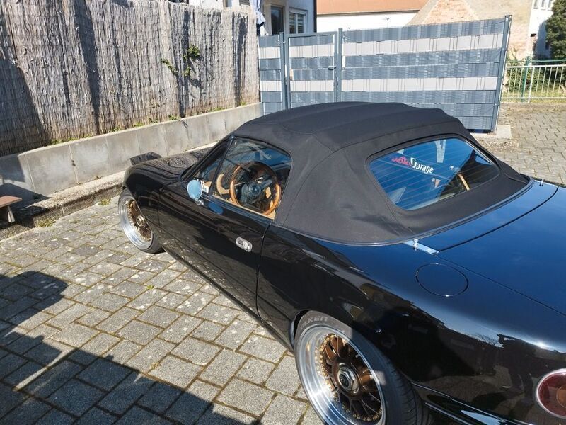 Second-hand Mazda MX5 116 CP (85 kW) 1992 Bej Cabrio