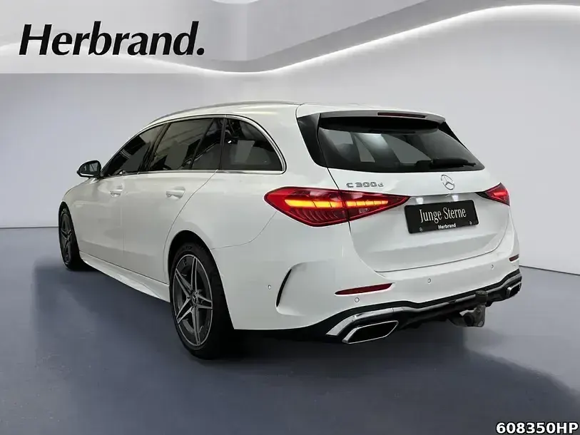 Gebraucht Mercedes C300 AMG 265 PS (194 kW) 2025 Polarweiß uni Kombi
