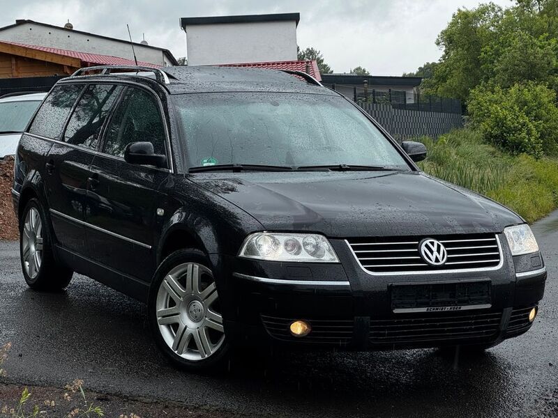 Schwarz Gebraucht 2002 VW Passat Executive Kombi | 2.490 € (Etwas zu teuer) - Bild 1/4