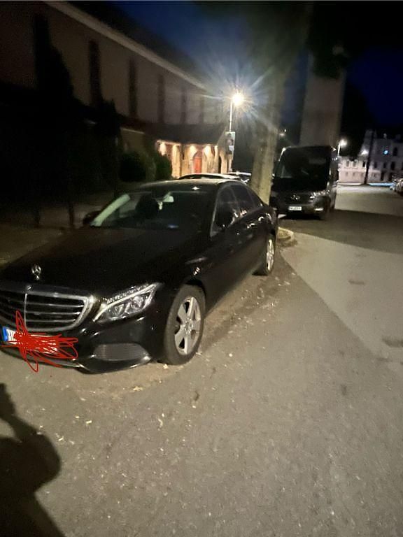 Schwarz Gebraucht 2014 Mercedes C220 Exclusive Limousine | 12.850 € (Guter Preis) - Bild 1/3