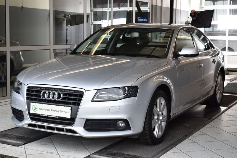Silber Gebraucht 2009 Audi A4 Ambiente Limousine | 6.900 € (Superpreis) - Bild 1/4
