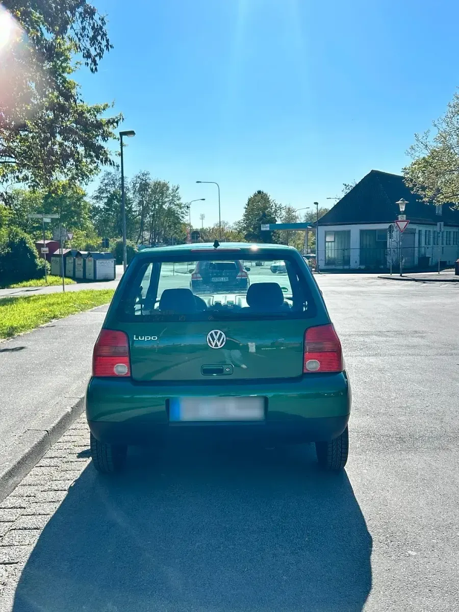 Gebraucht VW Lupo 56 PS (41 kW) 1999 Grün Kleinwagen