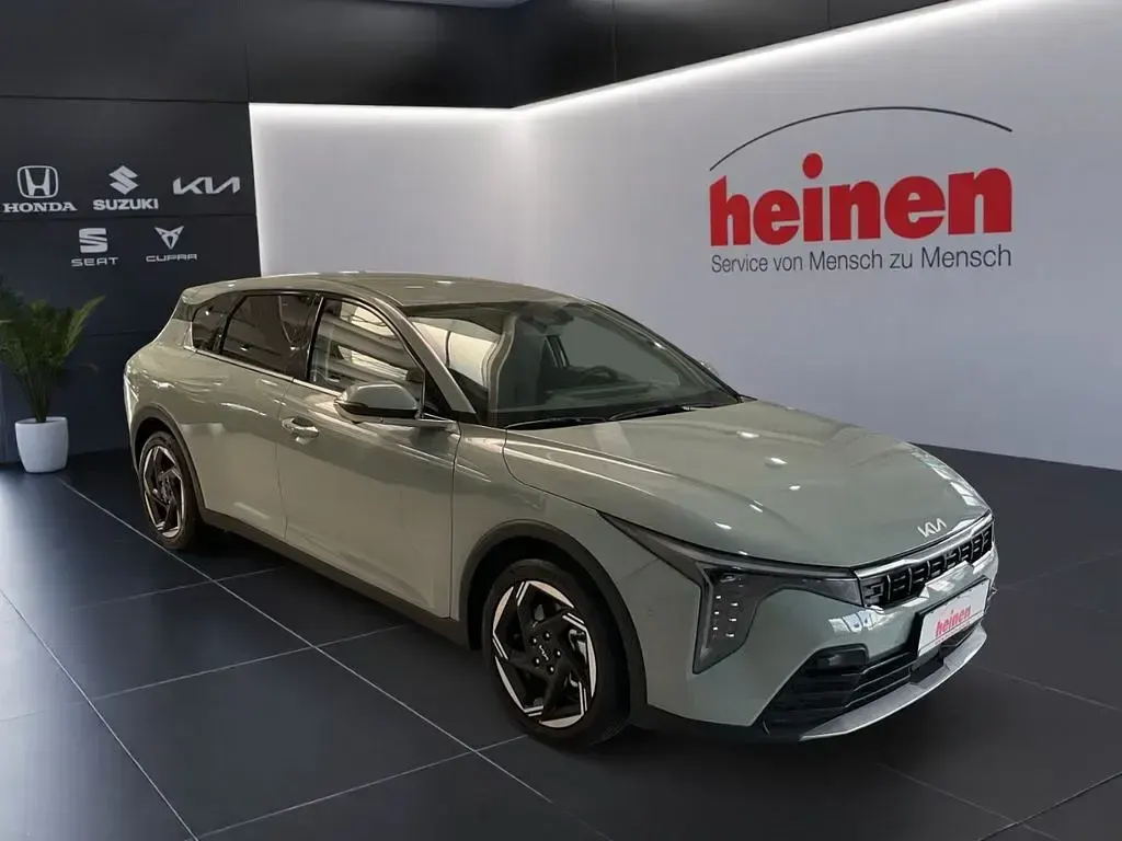 Neu Kia K4 Spirit 150 PS (110 kW) 2026 Morgenbrise Limousine