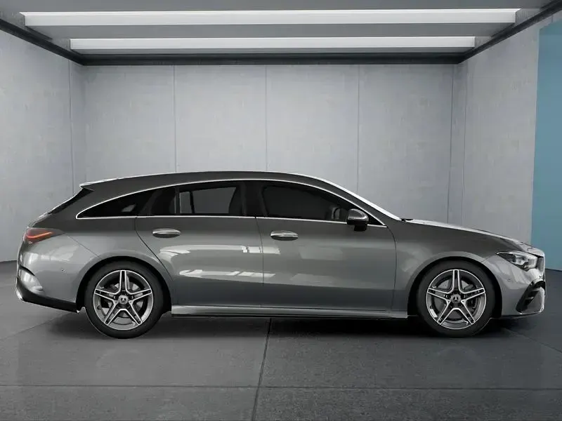 Gebraucht Mercedes CLA200 163 PS (119 kW) 2025 Grau Limousine
