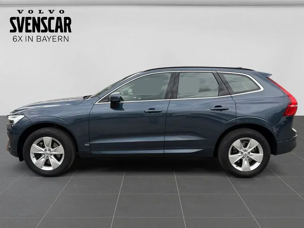 Gebraucht Volvo XC60 Core 197 PS (144 kW) 2023 Blau SUV