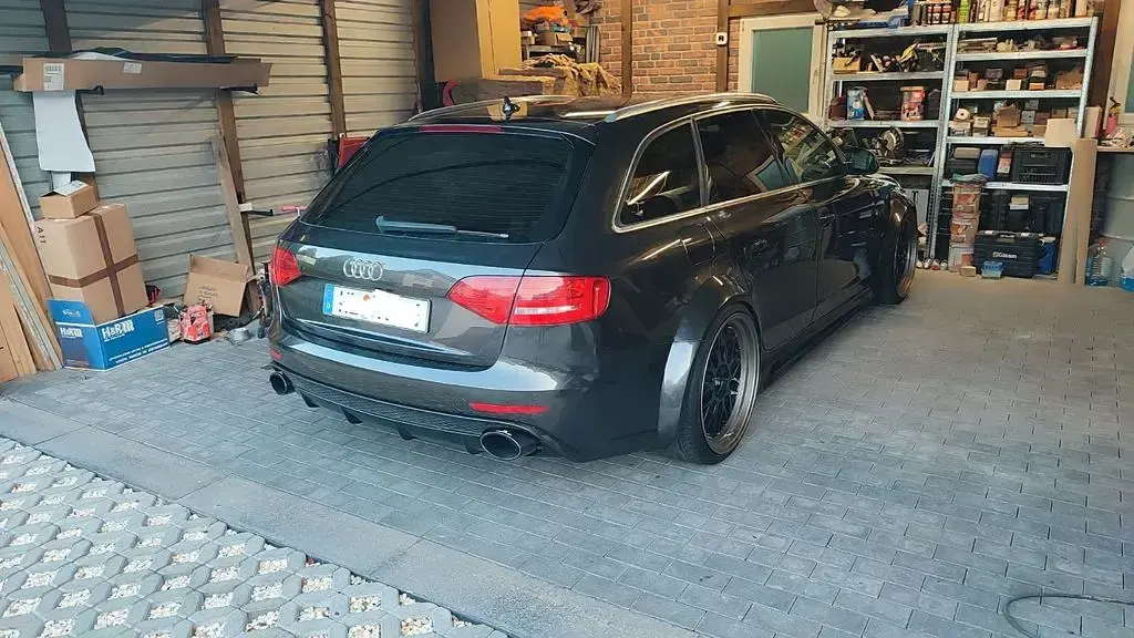 Gebraucht Audi A4 Sport 211 PS (155 kW) 2008 Grau Kombi