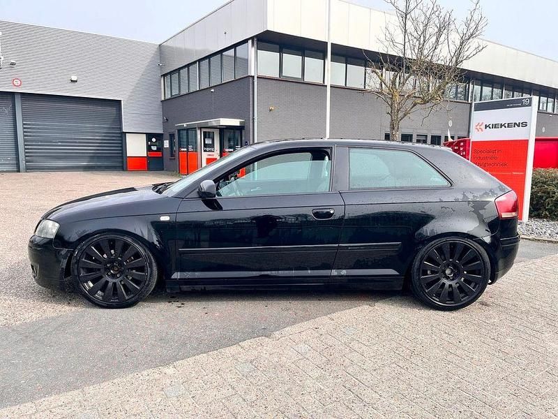 Gebraucht Audi A3 Ambition 102 PS (75 kW) 2007 Schwarz Kleinwagen