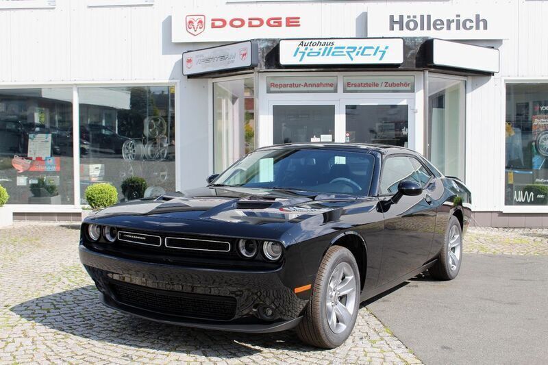 Schwarz Gebraucht 2022 Dodge Challenger SXT Coupé | 39.990 € (Teuer) - Bild 1/4