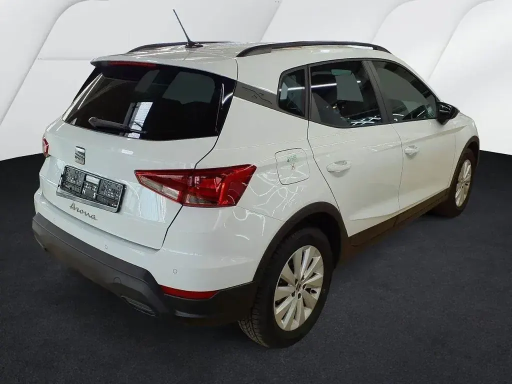 Gebraucht Seat Arona Style 116 PS (85 kW) 2025 Nevada weiß metallic SUV